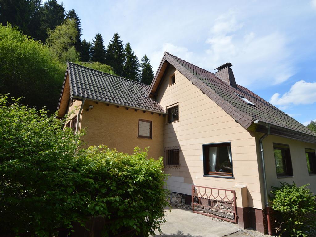 Holiday Home With Garden In Hellenthal Eifel Ngoại thất bức ảnh