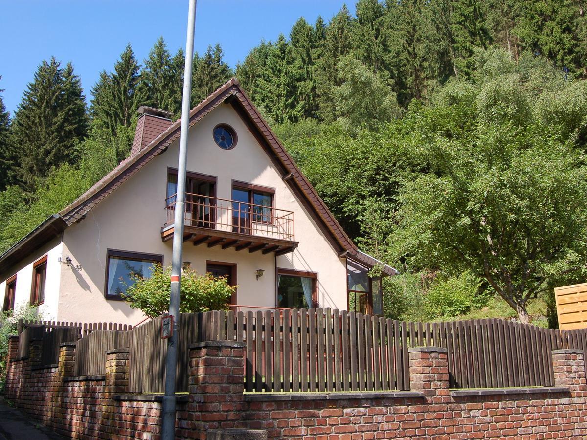 Holiday Home With Garden In Hellenthal Eifel Ngoại thất bức ảnh